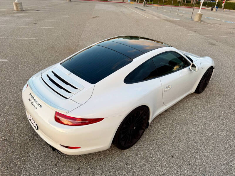 2015 Porsche 911