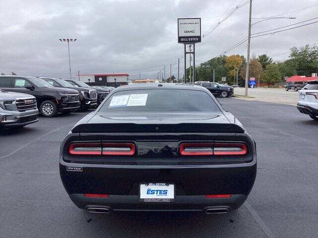 2020 Dodge Challenger SXT