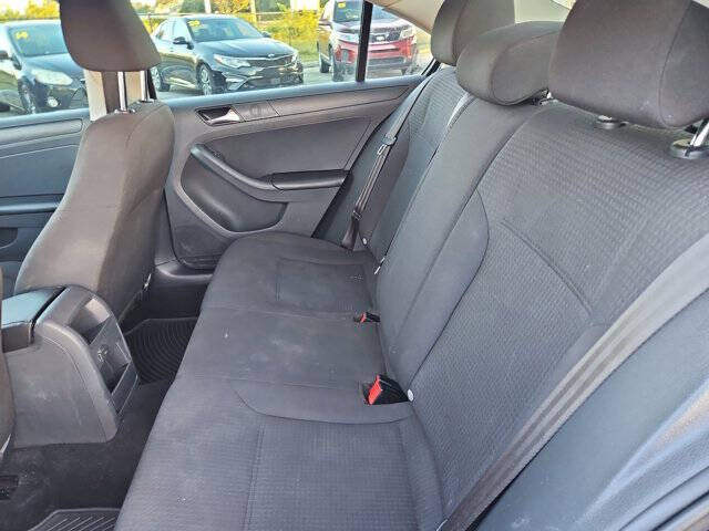 2016 Volkswagen Jetta