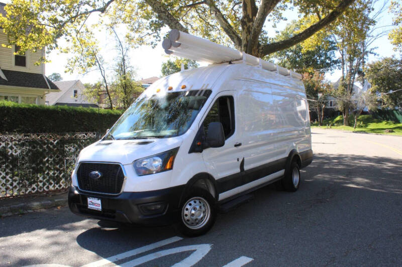 2022 Ford Transit Van Base's photo