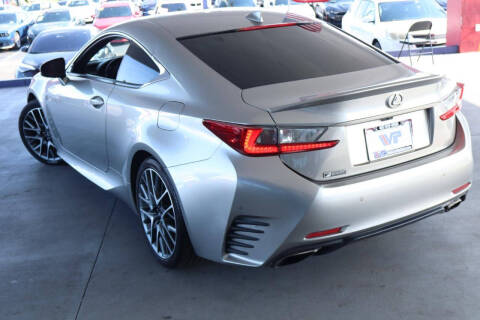 2017 Lexus RC 200t