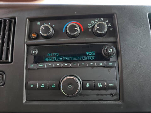 2024 Chevrolet Express 2500