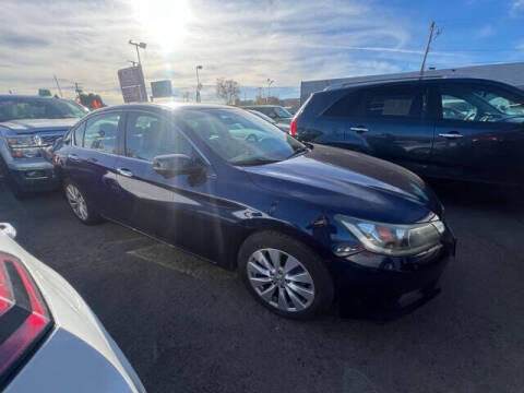 2013 Honda Accord for sale at LR AUTO INC in Santa Ana CA