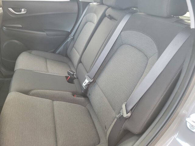 2023 Hyundai Kona Electric SE