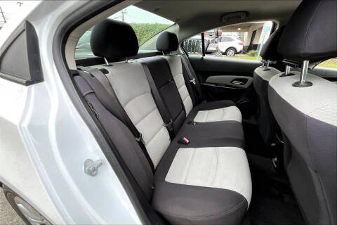 2012 Chevrolet Cruze LS