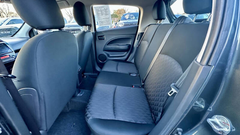 2024 Mitsubishi Mirage ES