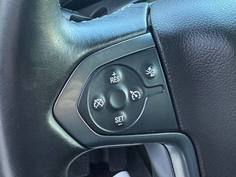 2015 Chevrolet Suburban LT