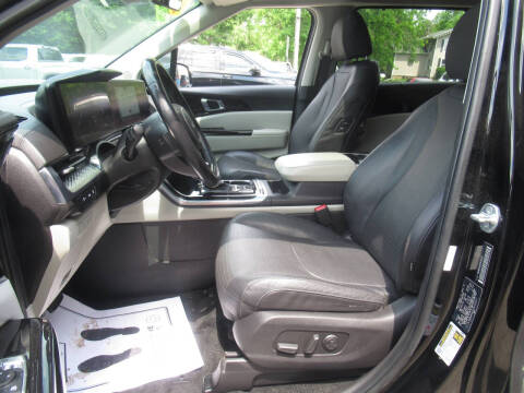 2023 Kia Carnival