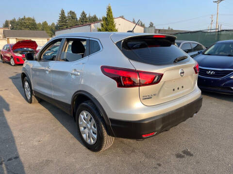 2019 Nissan Rogue Sport for sale at ALHAMADANI AUTO SALES in Tacoma WA