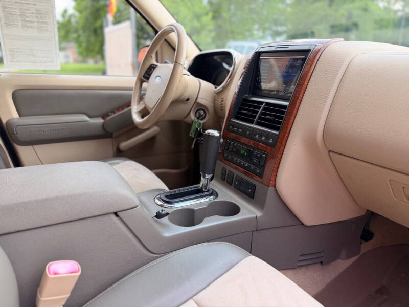 2006 Ford Explorer Eddie Bauer