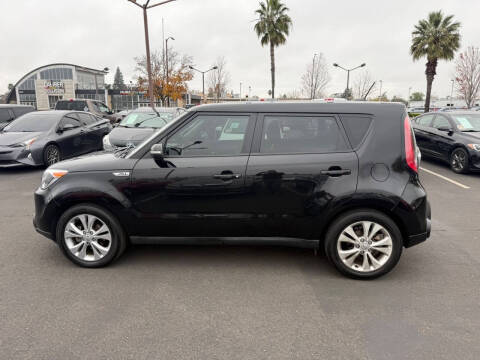 2014 Kia Soul +