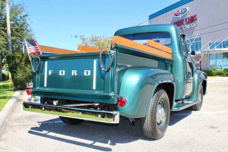 1953 Ford F-100