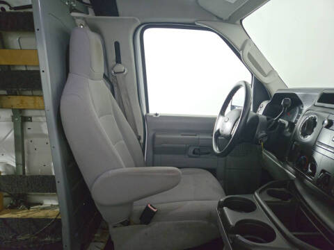 2013 Ford E-Series E-250