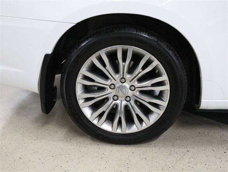 2013 Chrysler 200 Limited