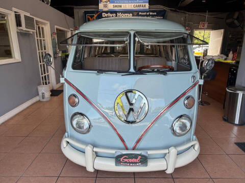 1972 Volkswagen Bus