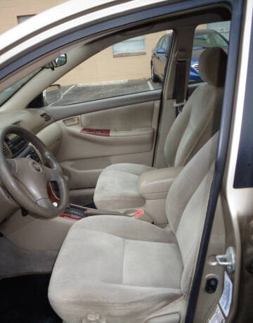 2004 Toyota Corolla CE