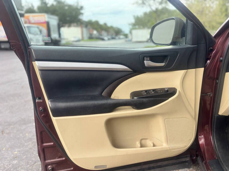 2016 Toyota Highlander XLE