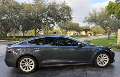 2017 Tesla Model S 90D