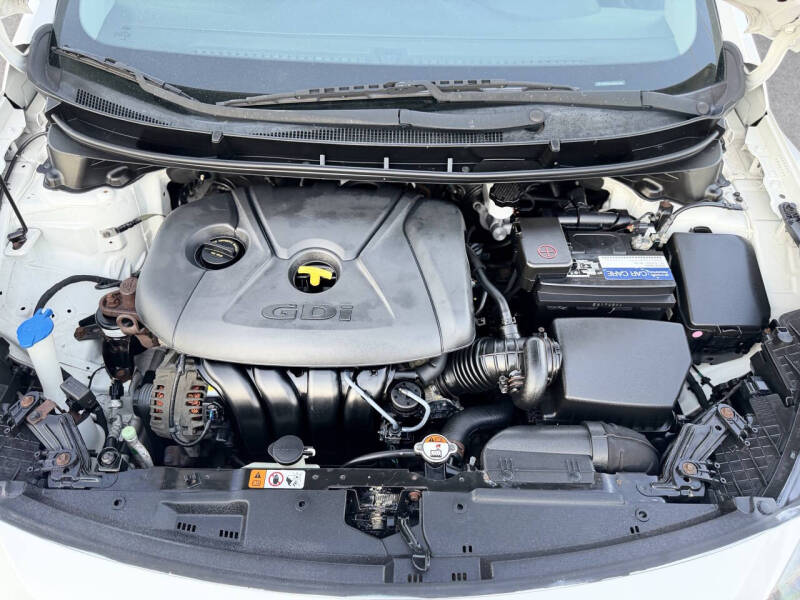 2016 Hyundai Elantra GT