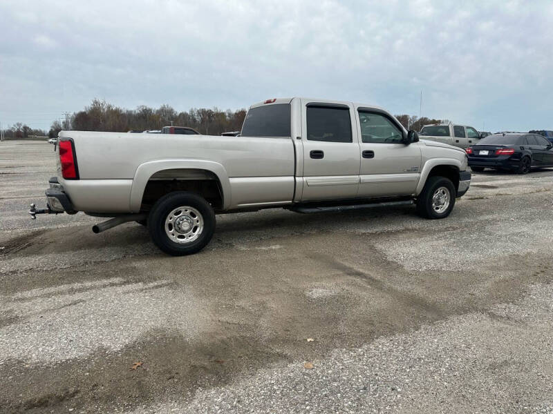 2006 Chevrolet Silverado 2500HD LS