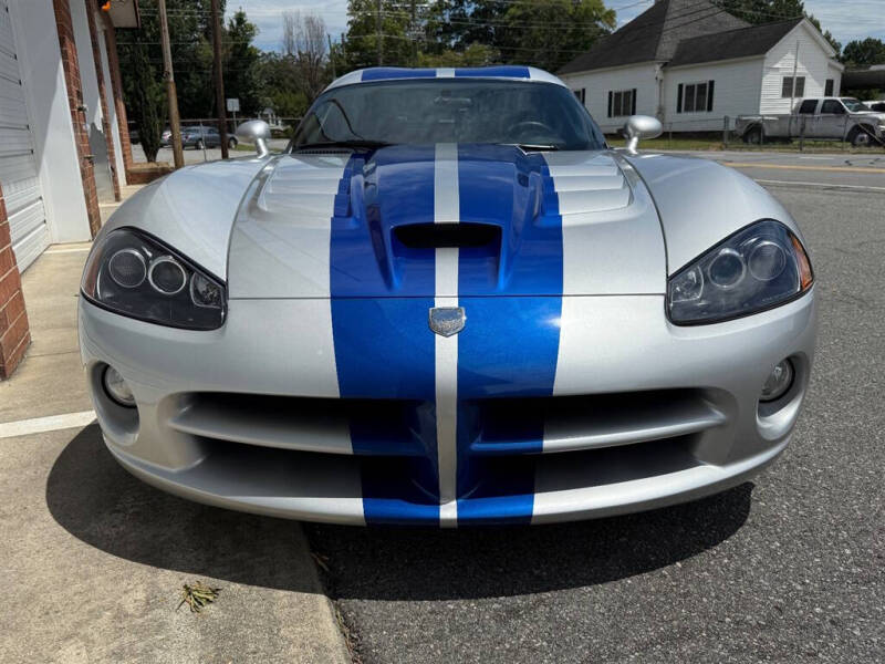 2010 Dodge Viper SRT-10