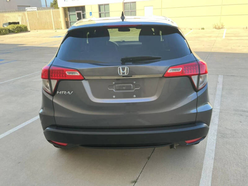 2021 Honda HR-V LX