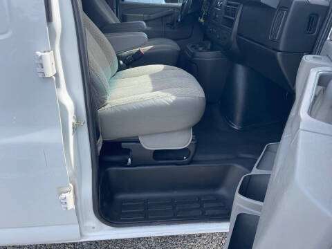 2018 Chevrolet Express 2500