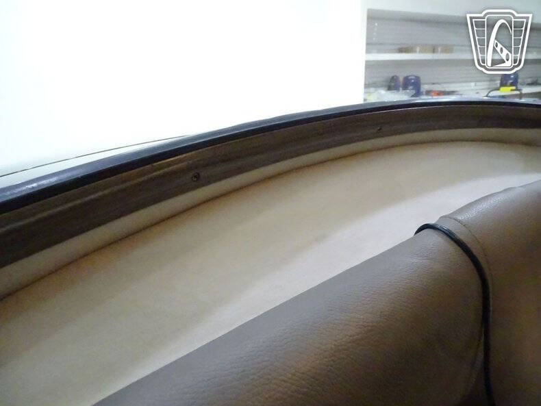 1947 Desoto De Luxe