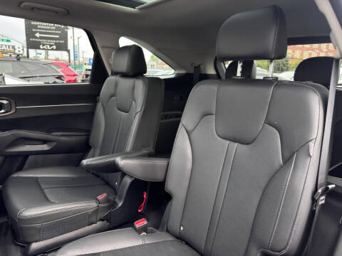 2024 Kia Sorento X-Line EX