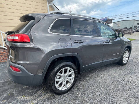2017 Jeep Cherokee Latitude