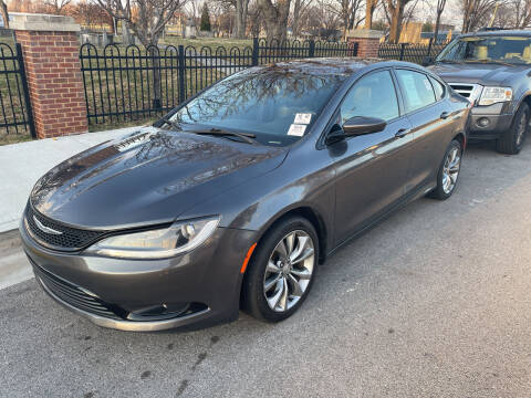 2015 Chrysler 200 for sale at Motor Cars of Bowling Green in Bowling Green KY
