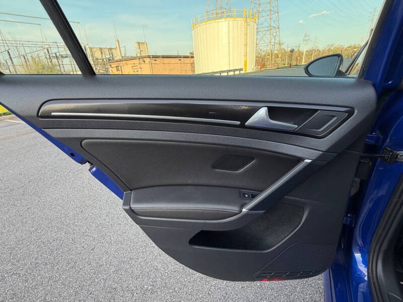 2016 Volkswagen Golf R