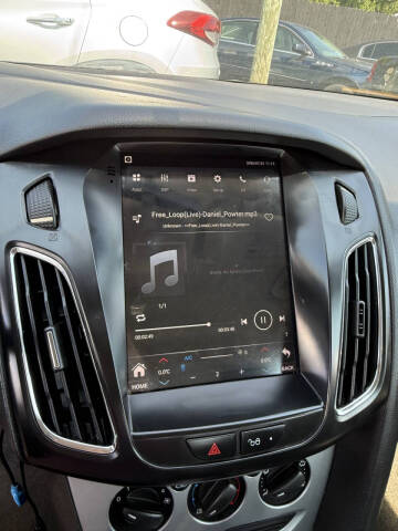 2012 Ford Focus SE