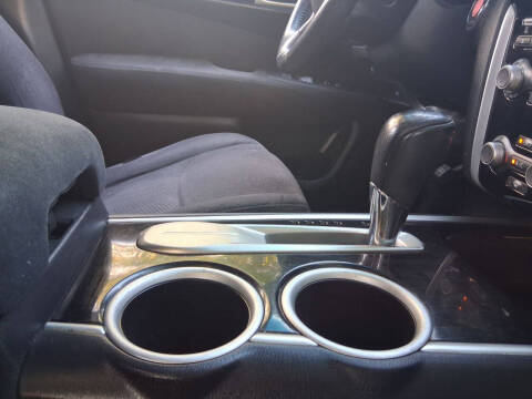 2015 Nissan Pathfinder SV