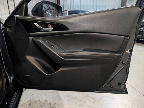 2014 Mazda MAZDA3 s Grand Touring