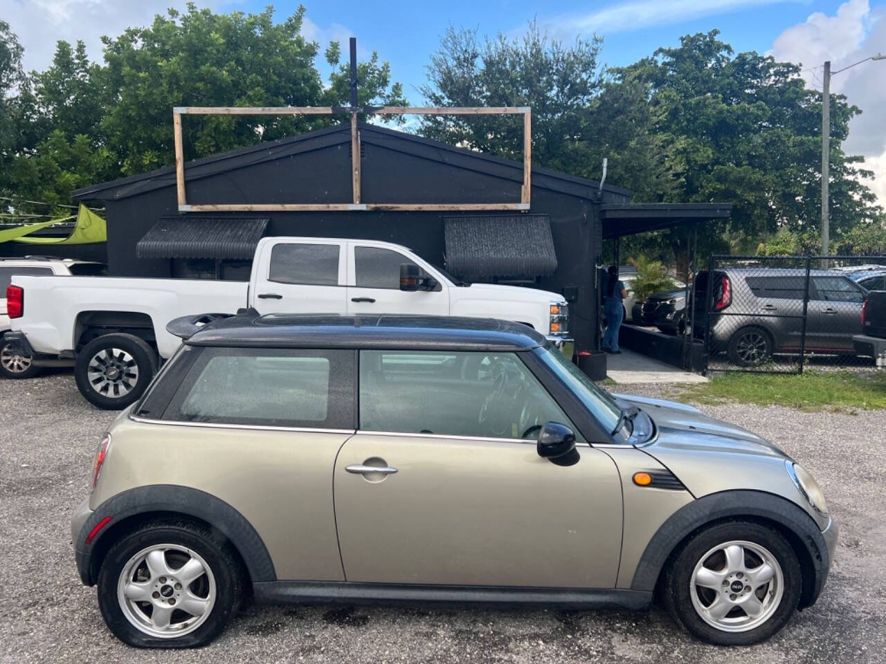 Tan 2009 MINI Cooper Base Base 2dr Hatchback 2
