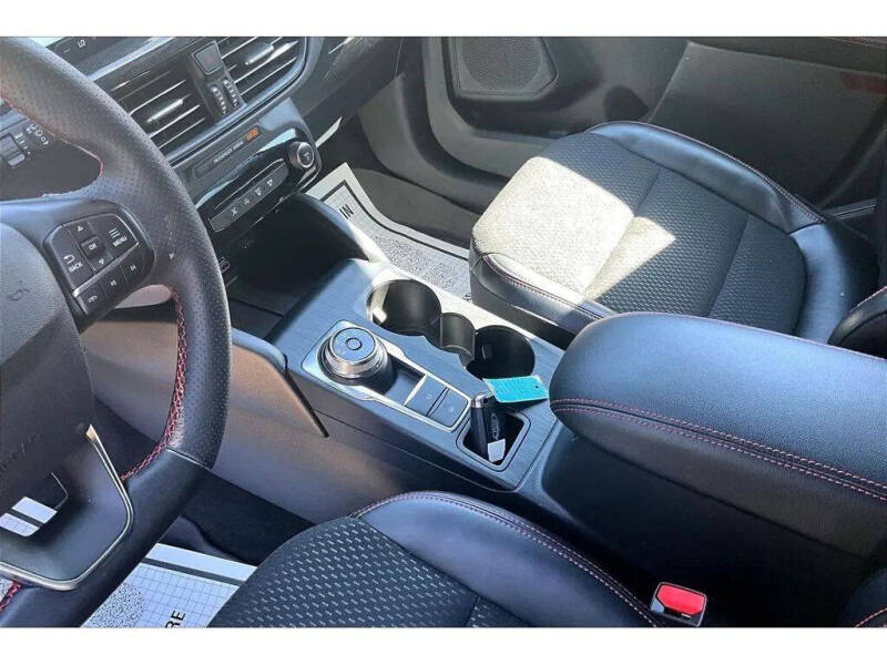 2025 Ford Escape ST-Line