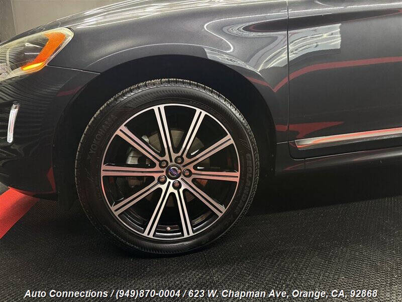 2015 Volvo XC60 T5 Drive-E Platinum