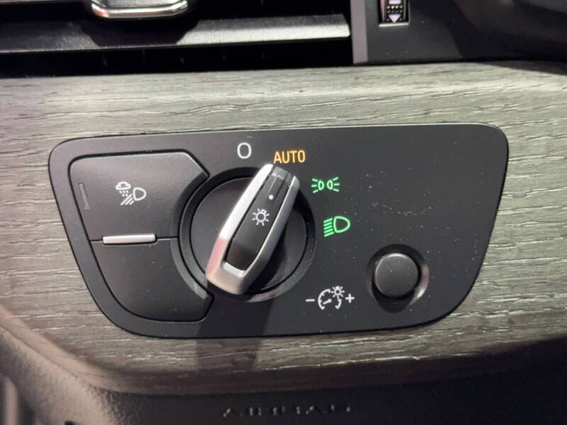 2023 Audi A4 quattro S line Prem Plus 45 TFSI