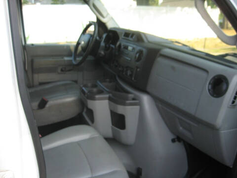 2012 Ford E-Series E-250