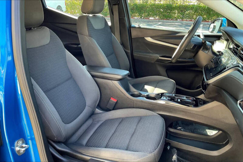 2023 Chevrolet Bolt EUV LT