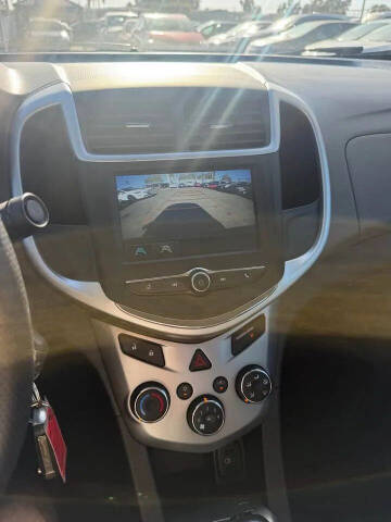 2017 Chevrolet Sonic LT Auto