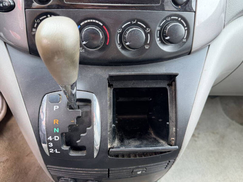 2006 Toyota Sienna