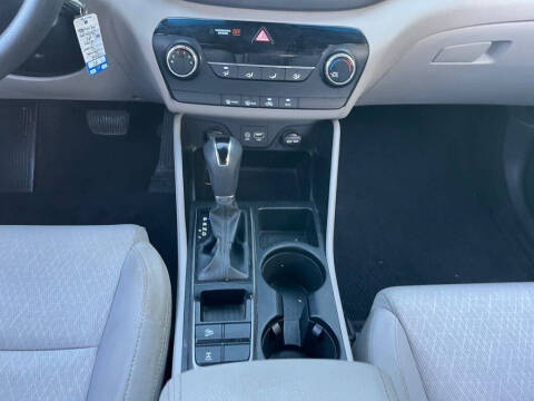 2018 Hyundai Tucson SE