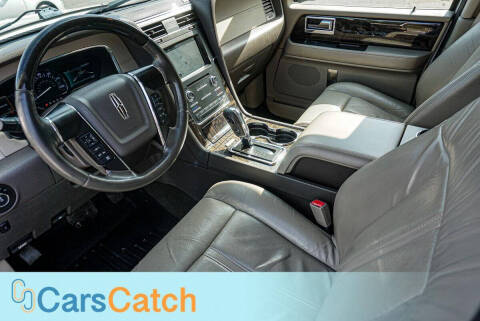 2016 Lincoln Navigator Select