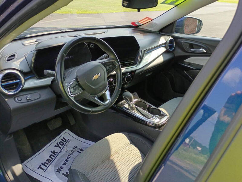 2024 Chevrolet Trax LT