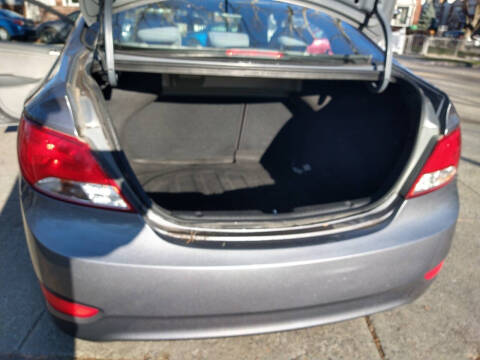 2016 Hyundai Accent SE