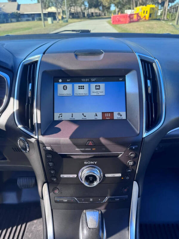 2018 Ford Edge Titanium