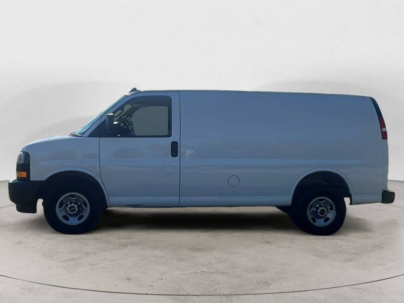 2019 GMC Savana 2500