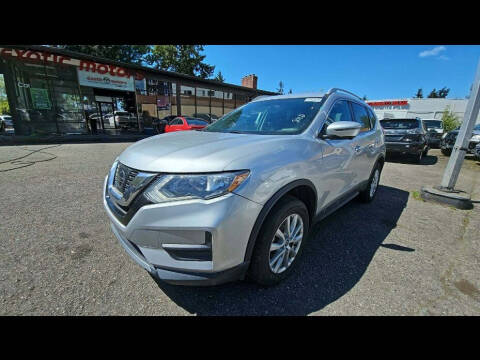 2017 Nissan Rogue SV